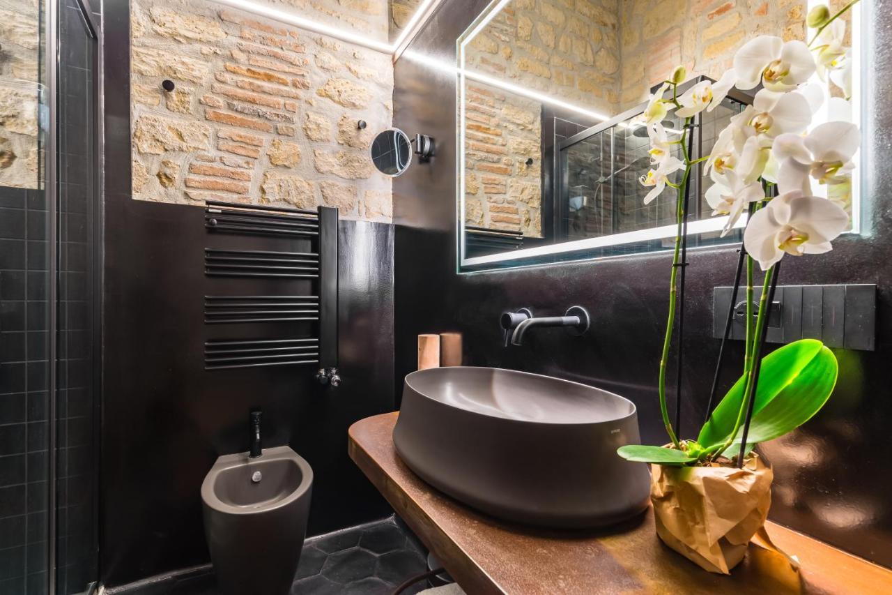 Palazzo Residenza Madre By Dimorra Guest house Naples