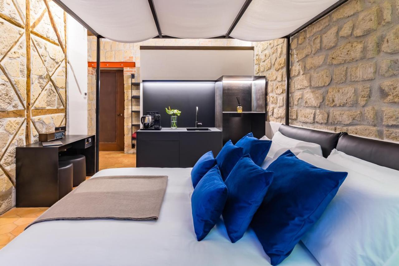 Palazzo Residenza Madre By Dimorra Guest house Naples